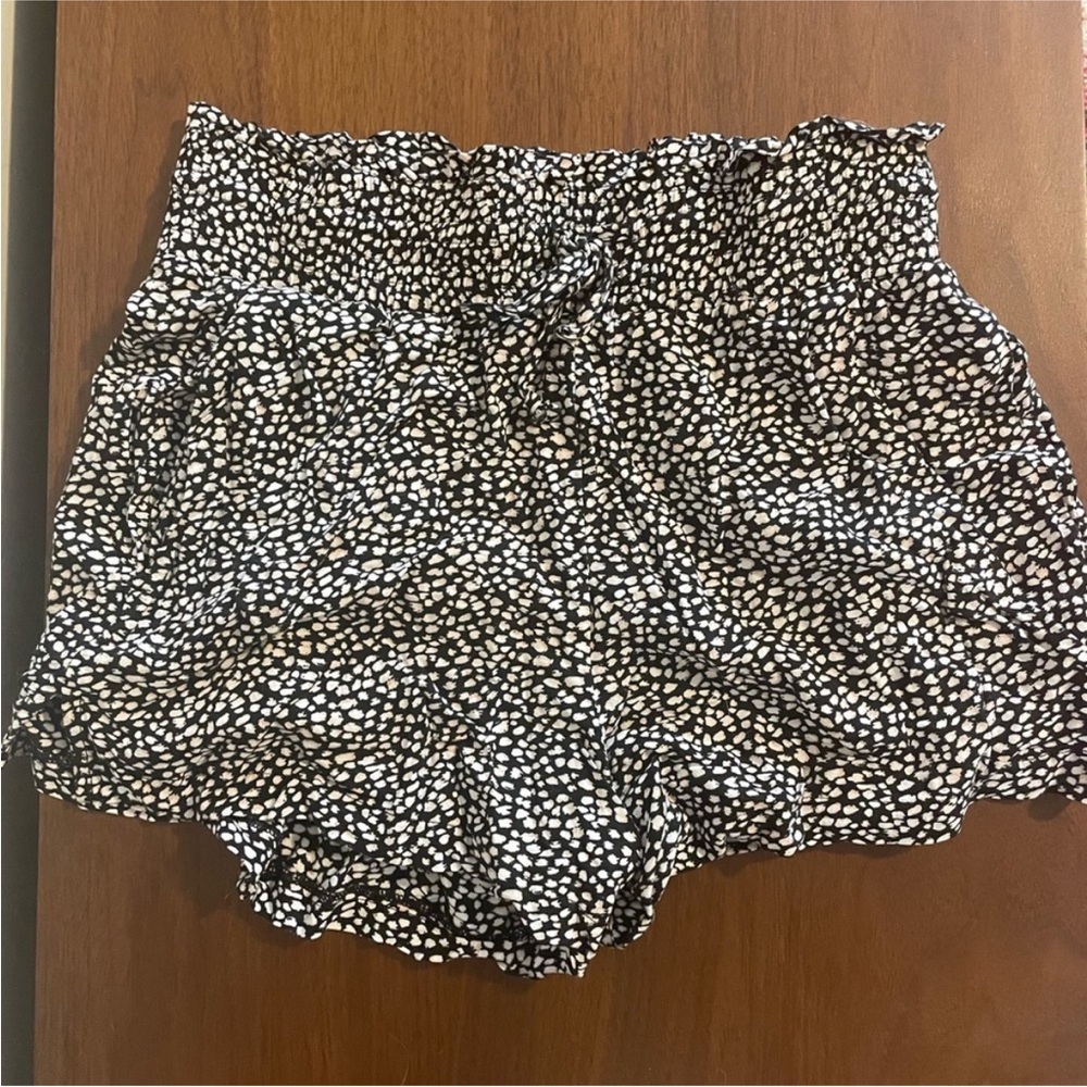 Abercrombie & Fitch elastic short